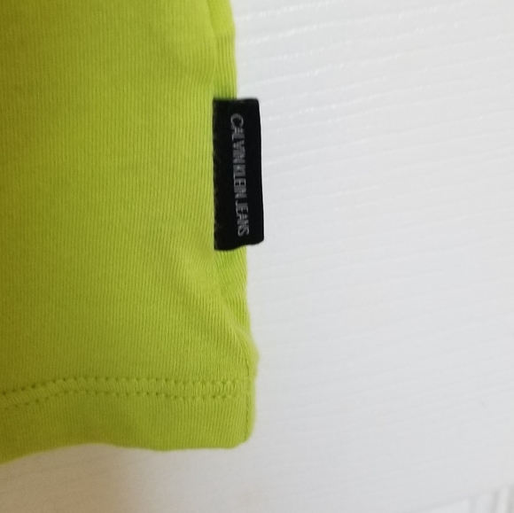 Calvin Klein Logo TEE - Picture 4 of 8